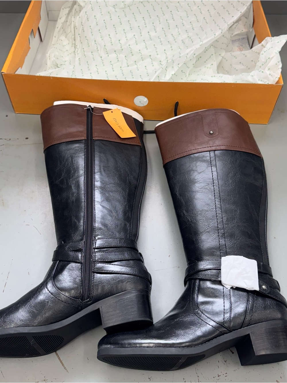 Unisa Black Leather Two Tone Style Boots with Silver Buckle Detail wide leg 8.5